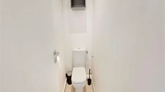 Rooms in Paris 15ème arrondissement - photo 10