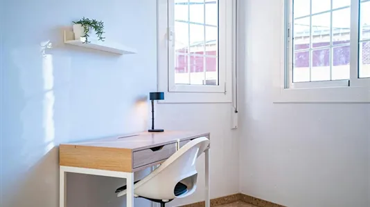 Rooms in L'Hospitalet de Llobregat - photo 4