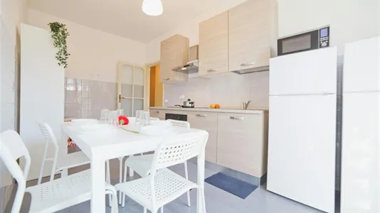 Rooms in Lecco - photo 9