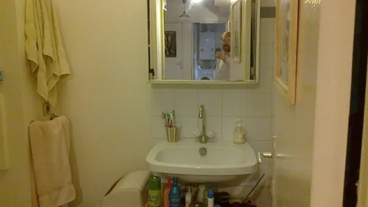 Rooms in Paris 19ème arrondissement - photo 9