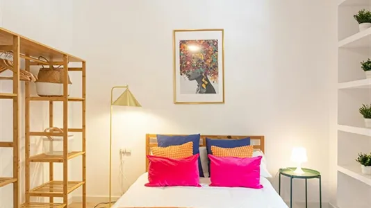 Rooms in Barcelona Eixample - photo 3