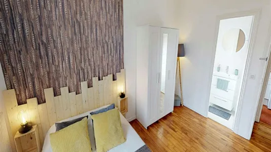 Rooms in Paris 19ème arrondissement - photo 2