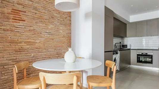 Apartments in Barcelona Ciutat Vella - photo 5