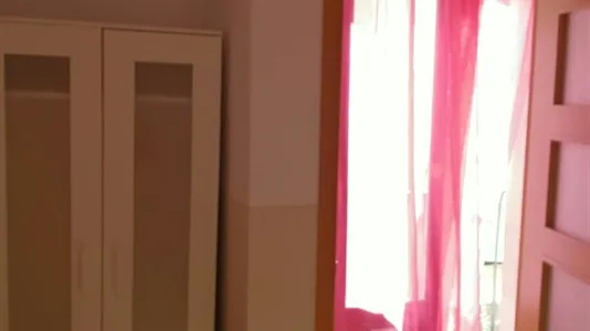 Rooms in Barcelona Ciutat Vella - photo 4