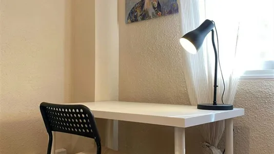 Rooms in Fuenlabrada - photo 7