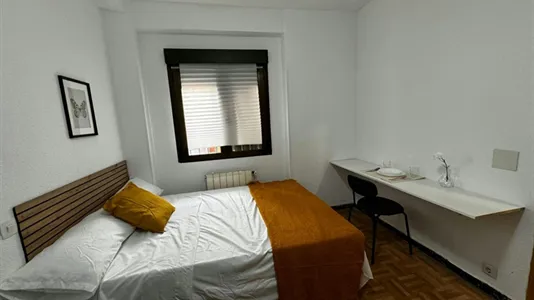 Rooms in Madrid Carabanchel - photo 4