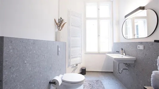 Apartments in Berlin Charlottenburg-Wilmersdorf - photo 5