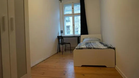 Rooms in Berlin Charlottenburg-Wilmersdorf - photo 2