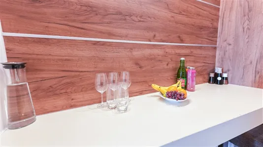 Apartments in Vienna Favoriten - photo 8