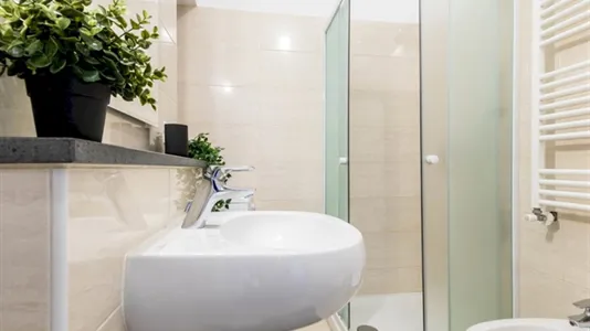 Rooms in Milano Zona 5 - Vigentino, Chiaravalle, Gratosoglio - photo 9