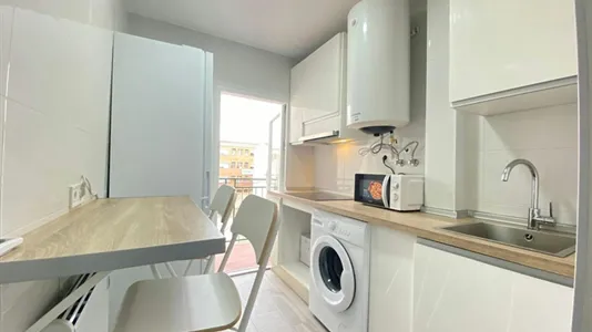 Rooms in Adaro - photo 8