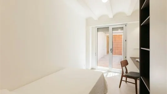 Apartments in Alfara del Patriarca - photo 3