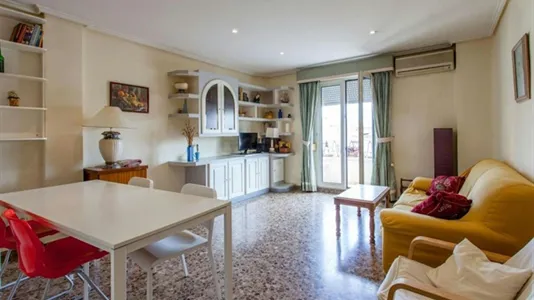 Rooms in Valencia Algirós - photo 3