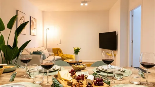 Rooms in Madrid Retiro - photo 10