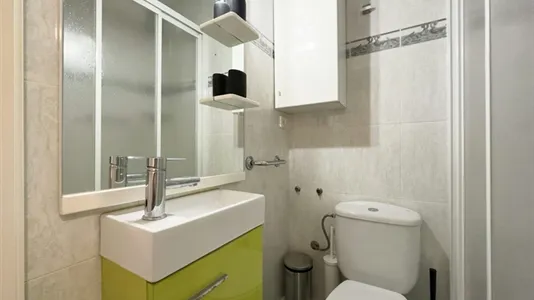 Rooms in Barcelona Les Corts - photo 5