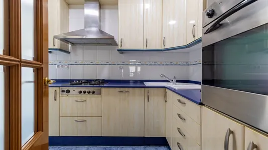 Rooms in Valencia Extramurs - photo 6