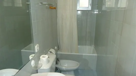 Rooms in Córdoba - photo 8