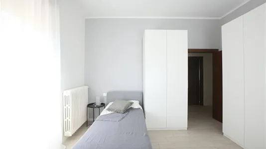 Rooms in Modena - photo 5
