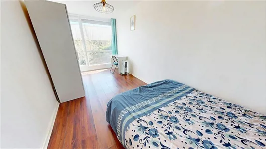 Rooms in Lyon - photo 2