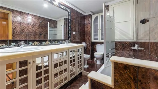 Rooms in Valencia L'Eixample - photo 5