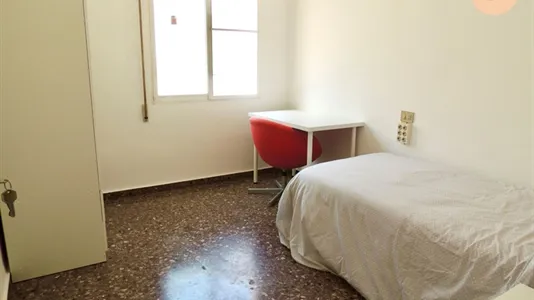 Rooms in Castellón de la Plana/Castelló de la Plana - photo 5