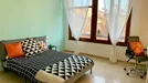Room for rent, Florence, Toscana, &lt;span class=&quot;blurred street&quot; onclick=&quot;ProcessAdRequest(10100025)&quot;&gt;&lt;span class=&quot;hint&quot;&gt;See streetname&lt;/span&gt;[xxxxxxxxxxxxx]&lt;/span&gt;