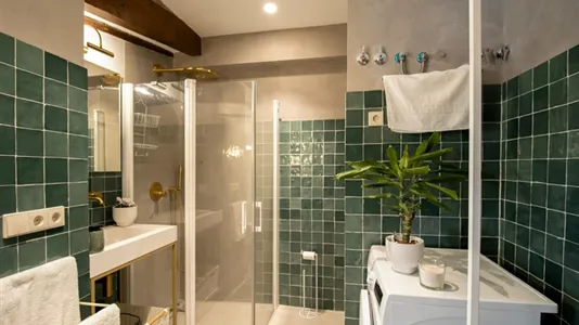 Apartments in Valencia Ciutat Vella - photo 1