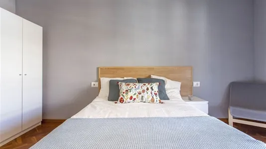 Rooms in Valencia Algirós - photo 9