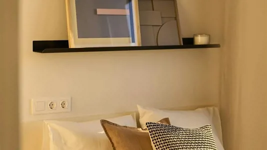 Apartments in Madrid Centro - photo 2