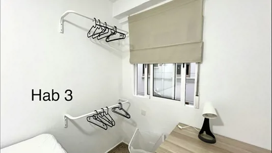 Rooms in Tavernes Blanques - photo 3