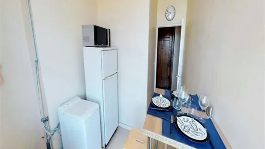 Rooms in Lyon - photo 4