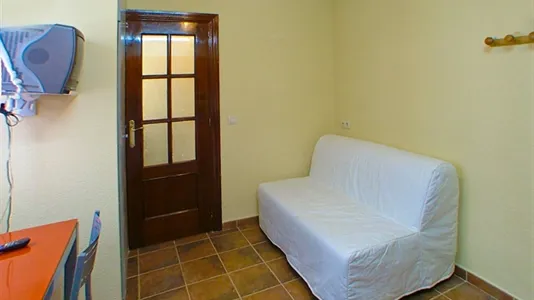 Apartments in Salamanca - photo 4