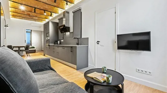 Apartments in Barcelona Eixample - photo 3