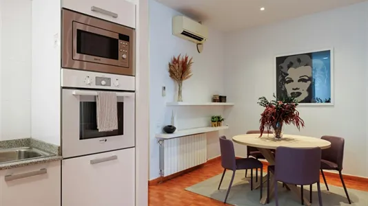 Apartments in Barcelona Eixample - photo 9