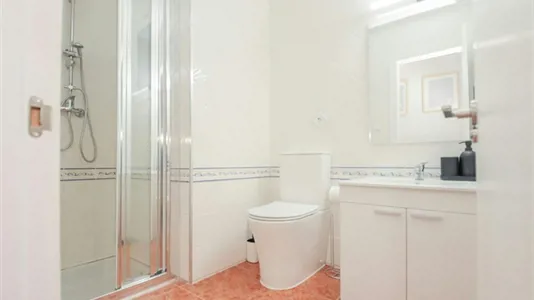 Rooms in Reus - photo 3