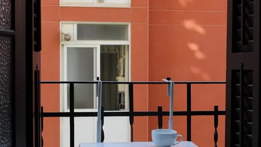 Rooms in Barcelona Sant Martí - photo 5