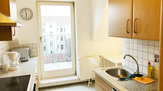 Rooms in Vienna Favoriten - photo 9