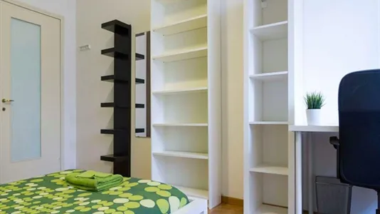 Rooms in Milano Zona 5 - Vigentino, Chiaravalle, Gratosoglio - photo 3