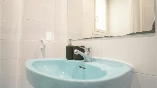 Rooms in Madrid Chamberí - photo 7