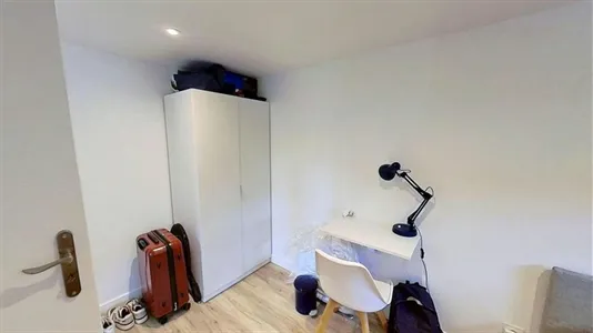 Houses in Bordeaux - photo 8