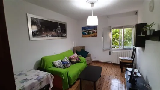 Rooms in Madrid Ciudad Lineal - photo 4