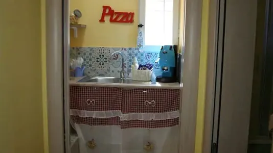 Rooms in Napoli Municipalità 2 - photo 5