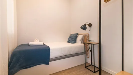 Apartments in Barcelona Eixample - photo 5