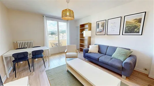 Rooms in Saint-Étienne - photo 3