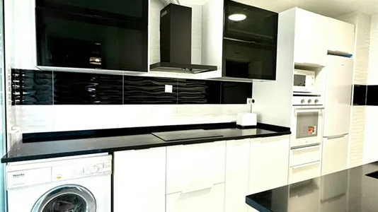 Rooms in Torremolinos - photo 10