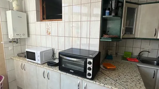 Rooms in Málaga - photo 8