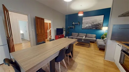 Rooms in Saint-Étienne - photo 8