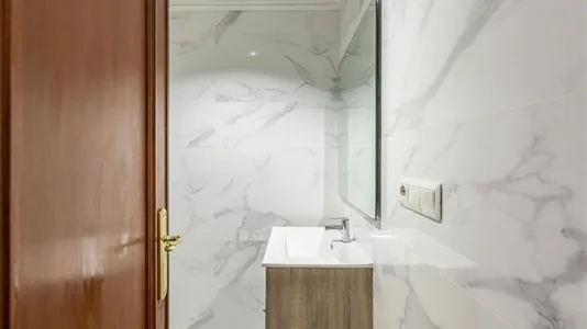 Rooms in Valencia L'Eixample - photo 5