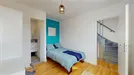 Room for rent, Lille, Hauts-de-France, &lt;span class=&quot;blurred street&quot; onclick=&quot;ProcessAdRequest(10135635)&quot;&gt;&lt;span class=&quot;hint&quot;&gt;See streetname&lt;/span&gt;[xxxxxxxxxxxxx]&lt;/span&gt;