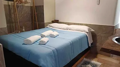 Apartment for rent in Napoli Municipalità 4, Naples